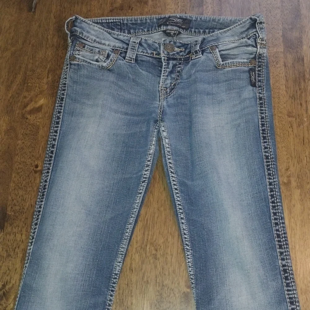 Medium Wash Silver Frances 18